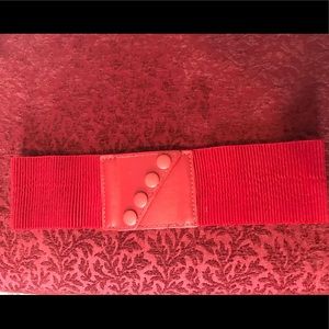 Vintage red stretchy waist belt